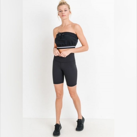 Highwaist Solid Short Leggings - Picture 6 of 7